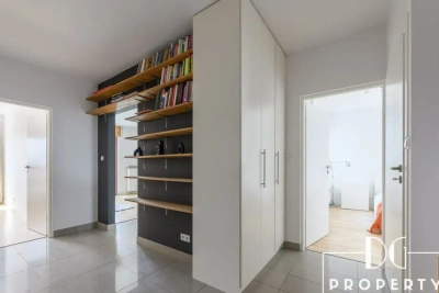 Trzypokojowy apartament 63 m² na Woli, ul. Giełdowa, taras, garaż - miniatura 8