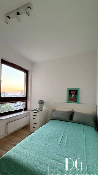 Trzypokojowy apartament 63 m² na Woli, ul. Giełdowa, taras, garaż - miniatura 6
