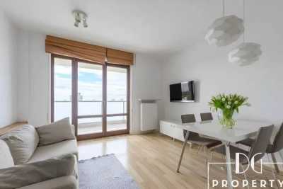 Trzypokojowy apartament 63 m² na Woli, ul. Giełdowa, taras, garaż - miniatura 4
