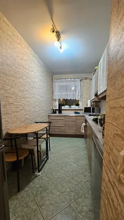 Pokój jednoosobowy 10 m² przy ul. Burzyńskiego w Gdańsku - miniatura 7