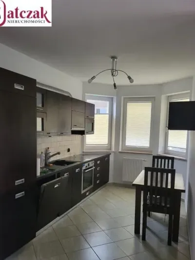 Trzypokojowy apartament 71 m² z balkonami i parkingiem – Gdańsk Matarnia - miniatura 1
