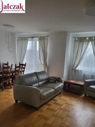 Trzypokojowy apartament 71 m² z balkonami i parkingiem – Gdańsk Matarnia - miniatura 3