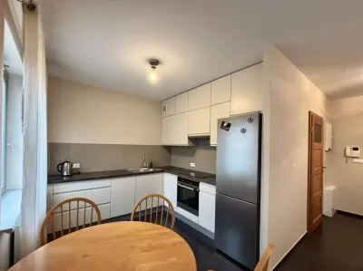 2-pokojowe mieszkanie 52 m² Ogrody Hallera, Wrocław - miniatura 5