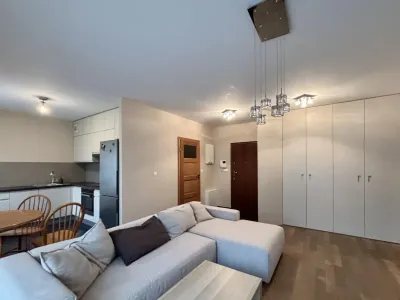 2-pokojowe mieszkanie 52 m² Ogrody Hallera, Wrocław - miniatura 2