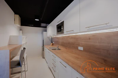 Biuro 180 m² z tarasem w Hali Koszyki, Warszawa Śródmieście, Koszykowa - miniatura 8