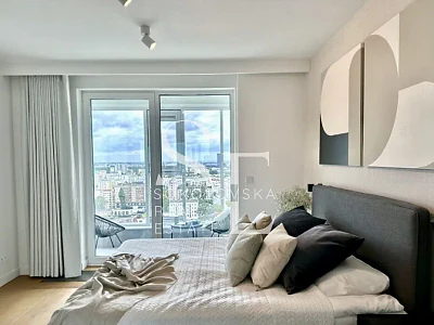 Czteropokojowy apartament 130 m² przy Grzybowskiej, Warszawa - Mirów - miniatura 8