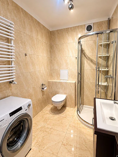 2-pokojowy apartament na Białołęce, ul. Leona Berensona, balkon i winda - miniatura 5