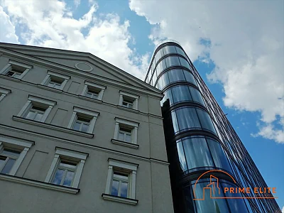 Biuro 75 m2 z balkonem do wynajęcia – Warszawa, Śródmieście Południowe - miniatura 2