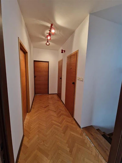 Apartament 150 m², 4 pokoje, taras, ogród i parking – Gdynia Śródmieście - miniatura 9