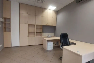 Lokal użytkowy na Pradze Północ – biuro lub cicha działalność - miniatura 2
