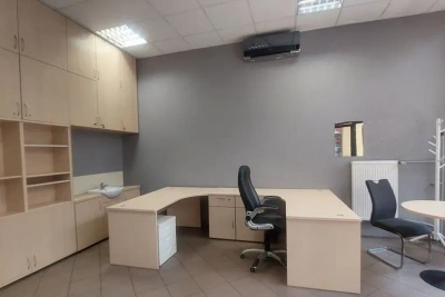 Lokal użytkowy na Pradze Północ – biuro lub cicha działalność - miniatura 3