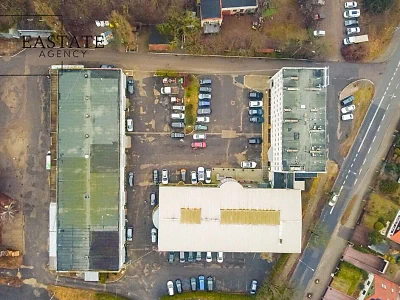 Magazyn 225 m² z rampą i placem manewrowym – Sopot Świemirowo - miniatura 9