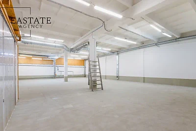 Magazyn 225 m² z rampą i placem manewrowym – Sopot Świemirowo - miniatura 5