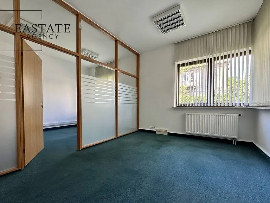 Biuro 102 m² z 6 gabinetami w Filtrach, ul. Antoniego Solariego - zdjęcie 1