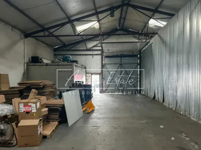 Hala magazynowa 760 m² z biurem na Bielanach, ul. Sokratesa - miniatura 6