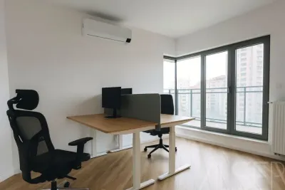 Lokal użytkowy 104 m² z open space, Aleja Solidarności, Bliska Wola - miniatura 2