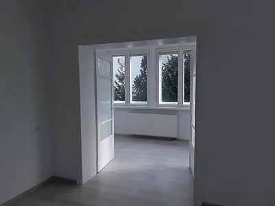 Nieruchomość na wynajem - miniatura 1