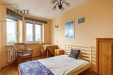 Trzypokojowe mieszkanie 74 m² na Bemowie-Lotnisku, ul. Rodła - miniatura 1