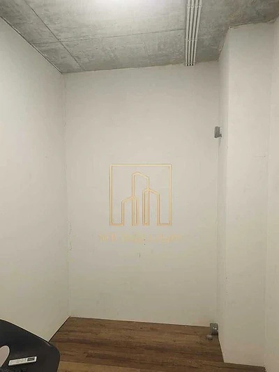 Wykończony lokal biurowy 67 m² Grochów z witryną i parkingiem - miniatura 9