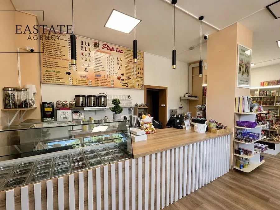 Lokal użytkowy 72 m² z witrynami i ogródkiem na Kabatach - zdjęcie 1