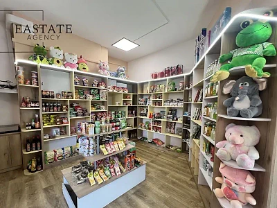 Lokal użytkowy 72 m² z witrynami i ogródkiem na Kabatach - miniatura 3