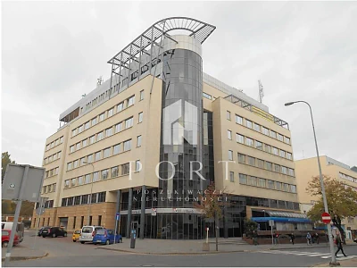 Powierzchnia biurowa 68,84 m² w centrum Gdyni z klimatyzacją i monitoringiem - miniatura 1