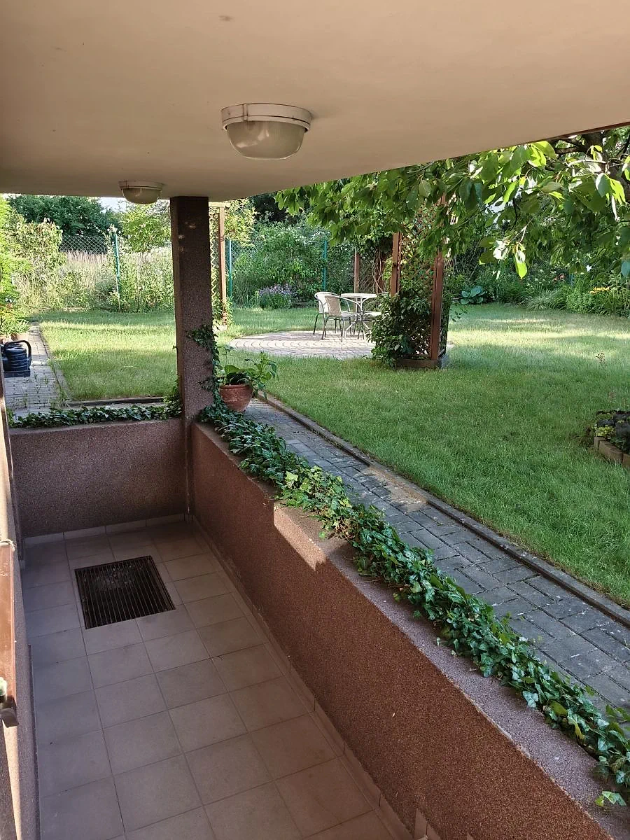 Lokal usługowo-biurowy 100 m² do wynajęcia – Rumia, ul. Gdyńska - zdjęcie 1