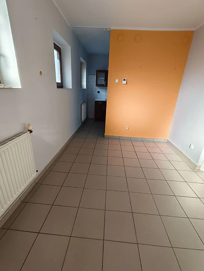 Lokal usługowo-biurowy 100 m² do wynajęcia – Rumia, ul. Gdyńska - miniatura 3