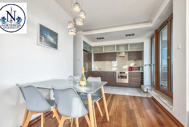 Apartament 3-pokojowy Sea Towers Gdynia Śródmieście z balkonem i garażem - miniatura 10