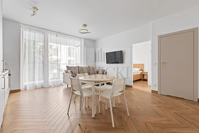 Mieszkanie 45 m² na wynajem – Wola, Chmielna, balkon i garaż - miniatura 5