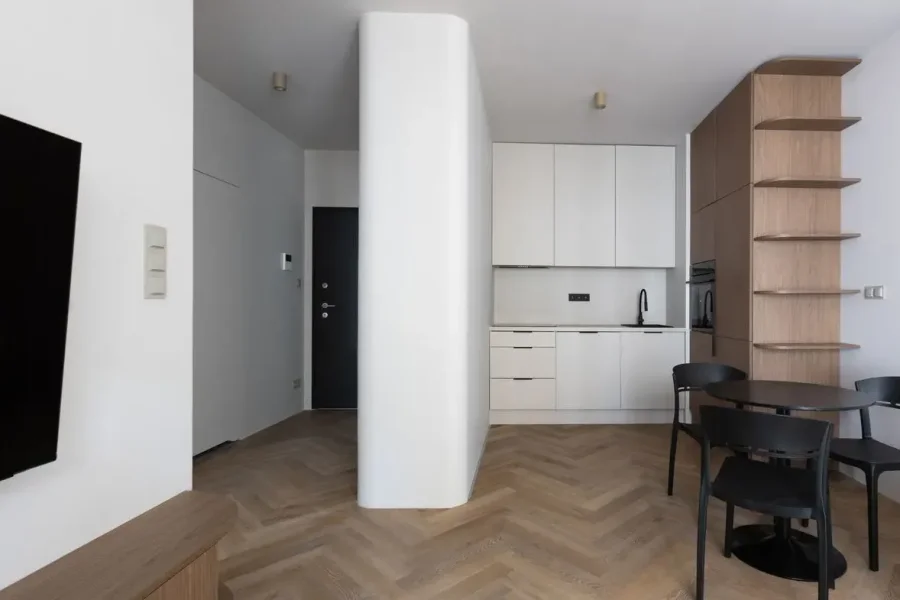Dwupokojowy apartament 43 m² z balkonem przy ul. Jackowskiego na Jeżycach - zdjęcie 1