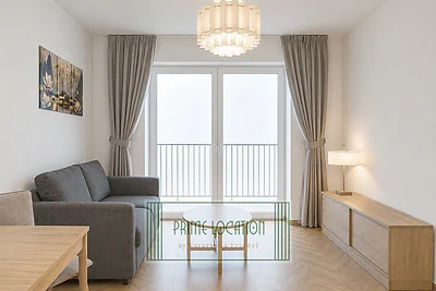 Nowoczesne mieszkanie 43 m² na wynajem – Nowa Praga, Kotsisa - miniatura 2