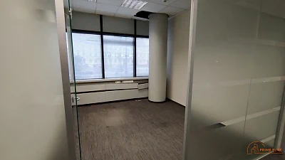 Lokal użytkowy 107 m2 z dużą ekspozycją przy Placu Bankowym, Warszawa - miniatura 9
