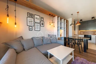 Dwupokojowy apartament z widokiem na morze i 2 miejscami w hali, Gdańsk Przymorze - miniatura 2