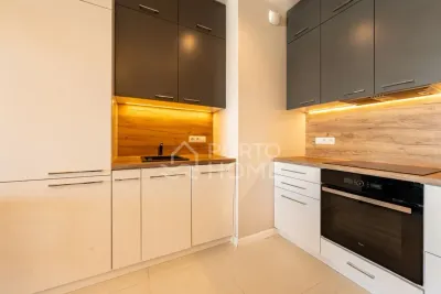Dwupokojowy apartament z widokiem na morze i 2 miejscami w hali, Gdańsk Przymorze - miniatura 9