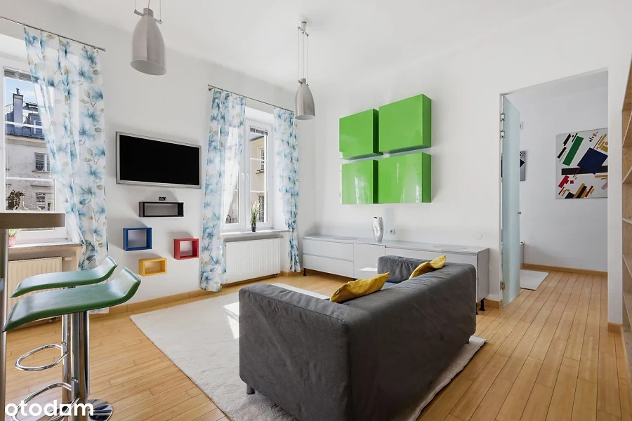 Dwupokojowy apartament 42 m² przy Nowym Świecie, Warszawa - zdjęcie 1