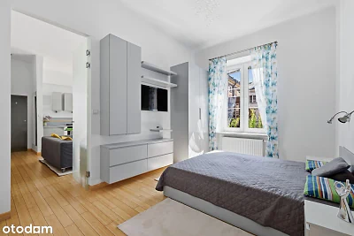 Dwupokojowy apartament 42 m² przy Nowym Świecie, Warszawa - miniatura 5