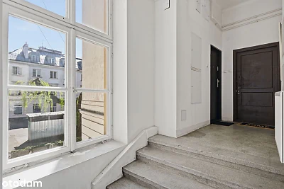 Dwupokojowy apartament 42 m² przy Nowym Świecie, Warszawa - miniatura 9