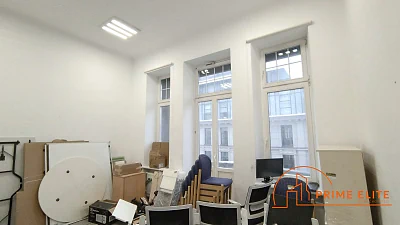 Biuro 170 m2 w kamienicy przy Pl. Zbawiciela, Warszawa Śródmieście - miniatura 4