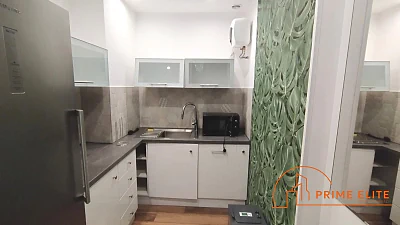 Biuro 170 m2 w kamienicy przy Pl. Zbawiciela, Warszawa Śródmieście - miniatura 9