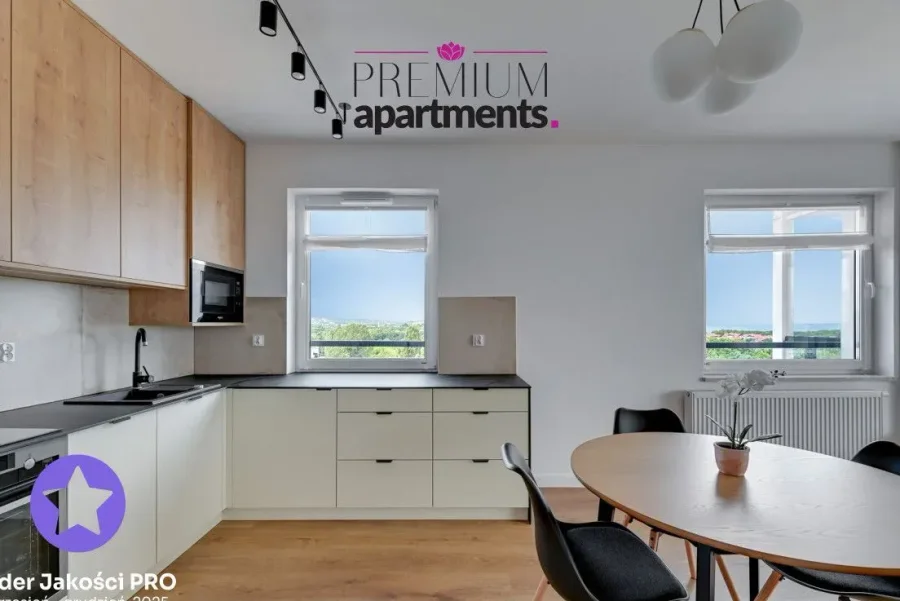 Apartament trzypokojowy w Jelitkowie, 80 m², balkon i widok na morze - zdjęcie 1