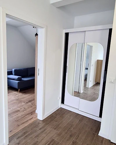 3-pokojowy apartament przy ul. Jachtowej w Rumii z balkonem i parkingiem - miniatura 7