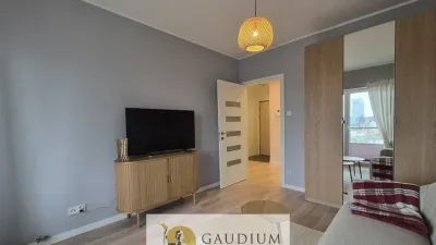 Dwupokojowe mieszkanie 41 m² z balkonem i parkingiem, Gdańsk Przymorze - miniatura 4