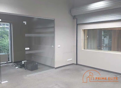 Biuro 84 m² do wynajęcia w Śródmieściu przy Grzybowskiej, obok Hiltona - miniatura 2
