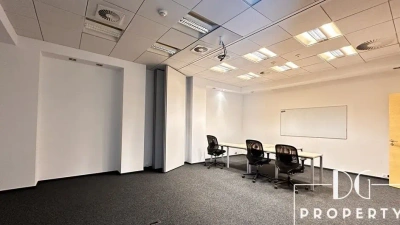 Biuro 304 m² z garażem i parkingiem przy Okopowej na Woli - miniatura 3