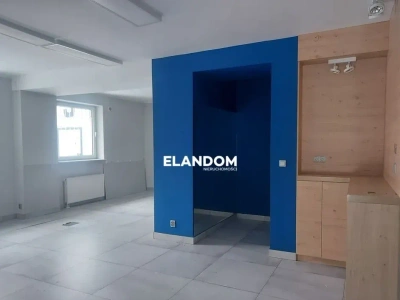 Przestrzeń biurowa 85 m² z parkingiem – Józefów, Nadwiślańska - miniatura 1