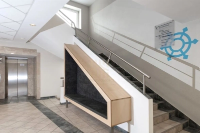 Lokal usługowy pod działalność edukacyjną – Gdynia Śląska, 539 m² - miniatura 6