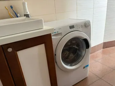 3-pokojowe mieszkanie z balkonem przy ul. Wałowej w Gdańsku - miniatura 8