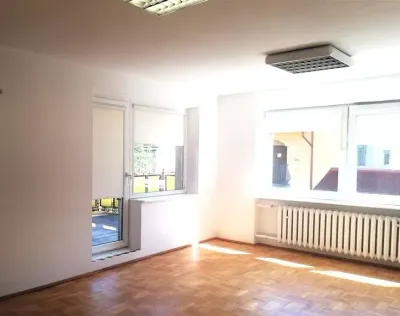 Powierzchnia biurowa 200 m² z garażem, Gdańsk Przymorze Małe - miniatura 3