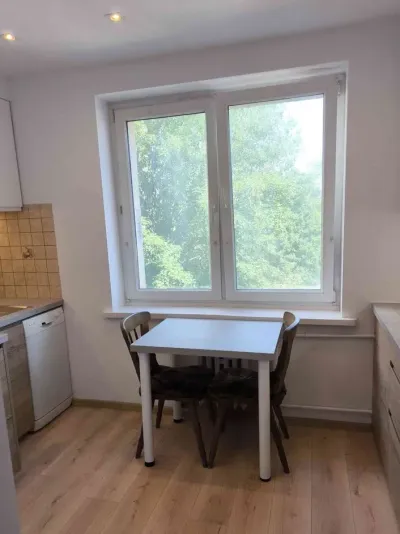 2-pokojowe mieszkanie do wynajęcia w centrum Gdyni, ul. Śląska - miniatura 4